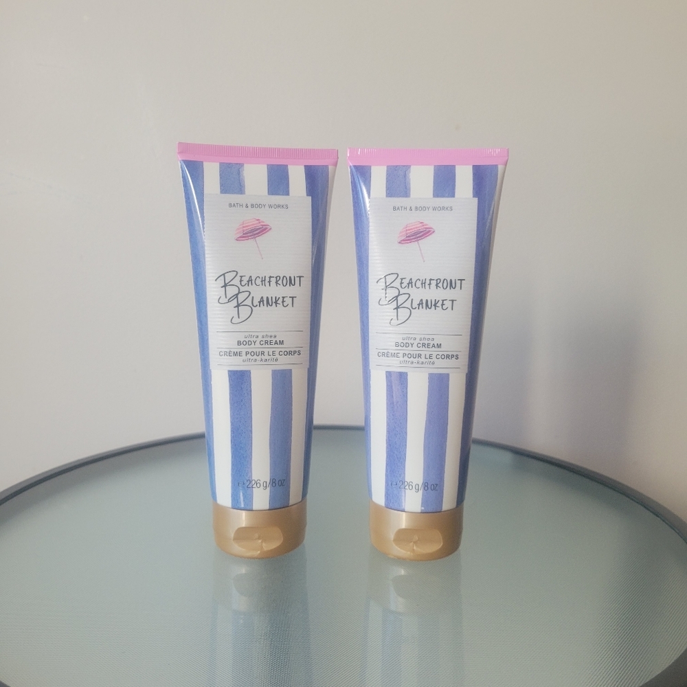 Beachfront blanket cream